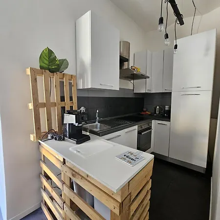 Be Your - La Casetta Vicino Al Porto Apartment *